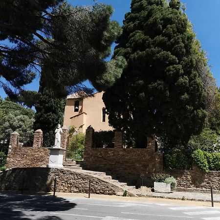Ou Souleou Lägenhet Bormes-les-Mimosas Exteriör bild