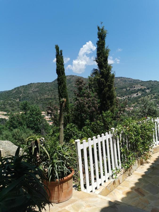 Ou Souleou Lägenhet Bormes-les-Mimosas Exteriör bild